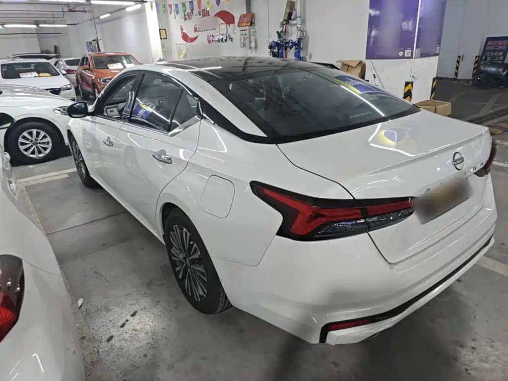 Nissan Teana — миниатюра 5