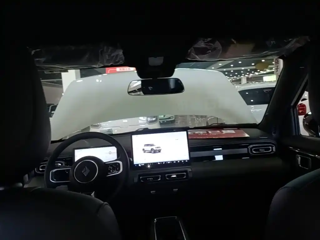Baojun Yueye Plus — миниатюра 18