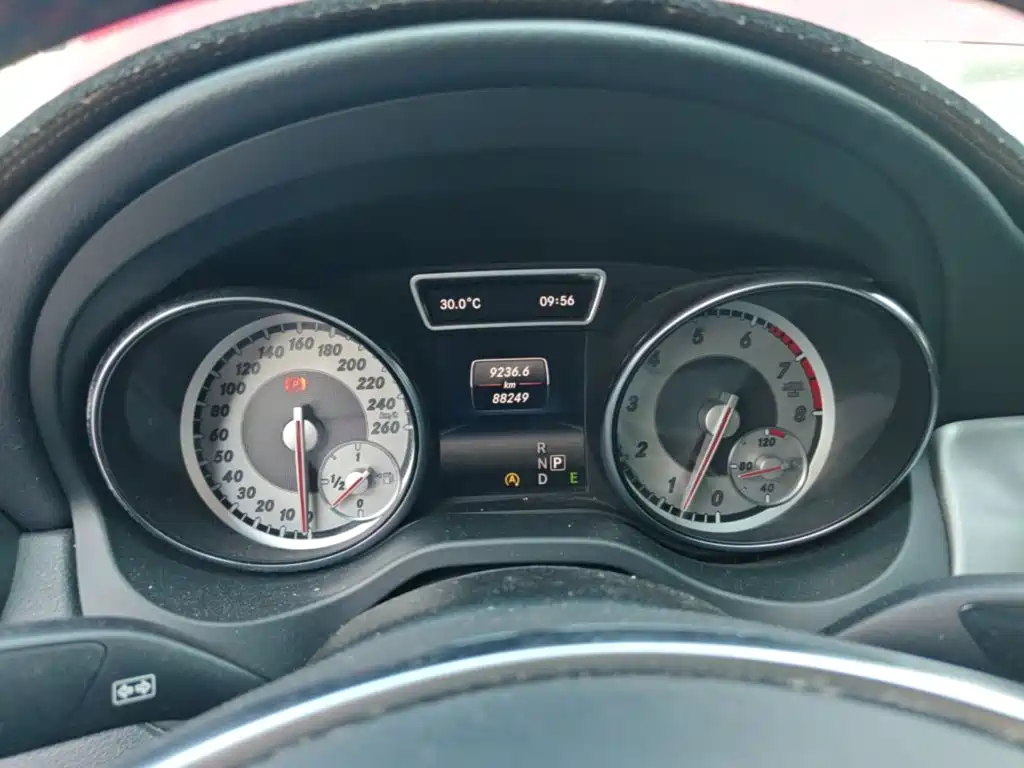 Mercedes-Benz CLA (Import) — миниатюра 12