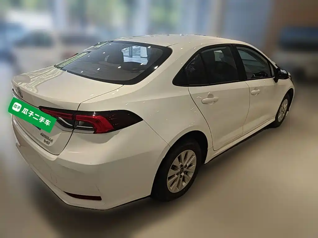 Toyota Corolla — миниатюра 10