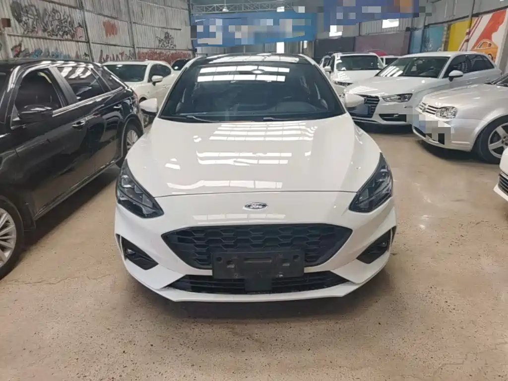 Ford Focus — миниатюра 3