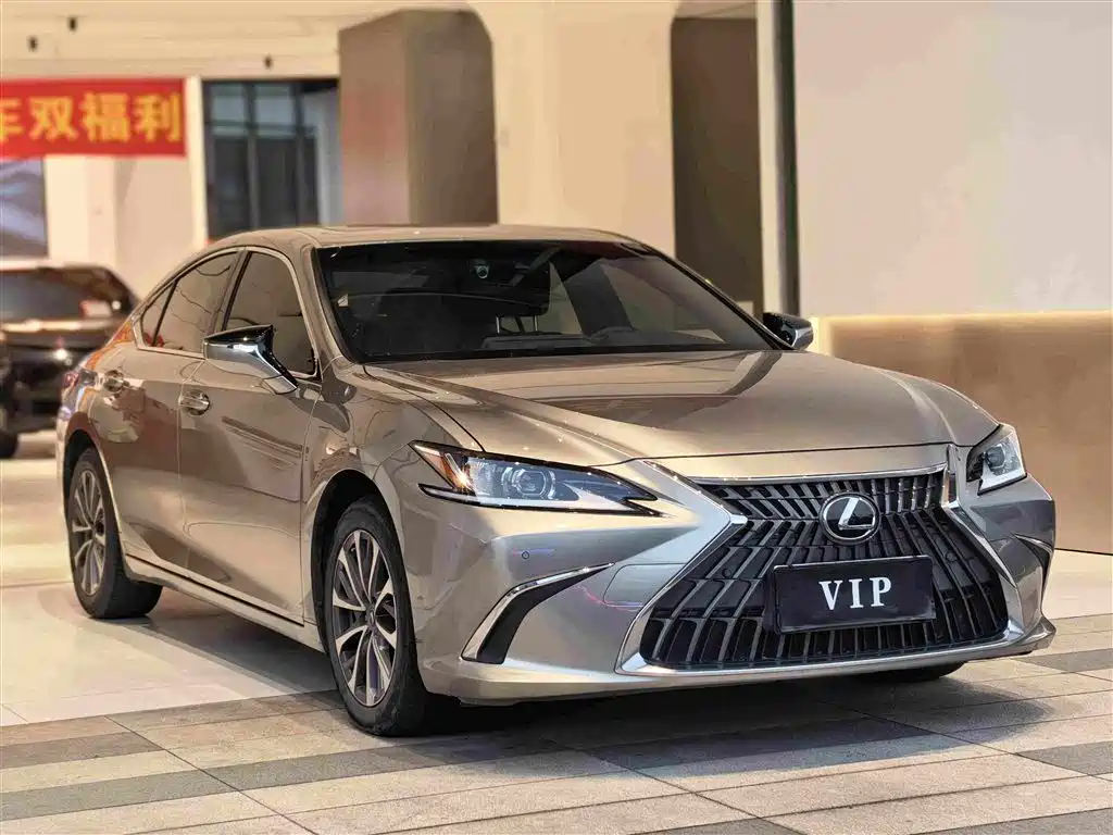 Lexus ES — миниатюра 3