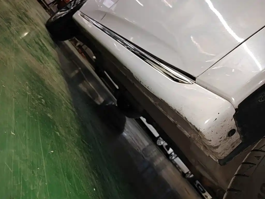 Mitsubishi Outlander — миниатюра 21