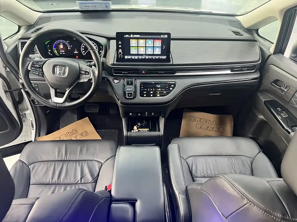 Honda Elysion — миниатюра 6