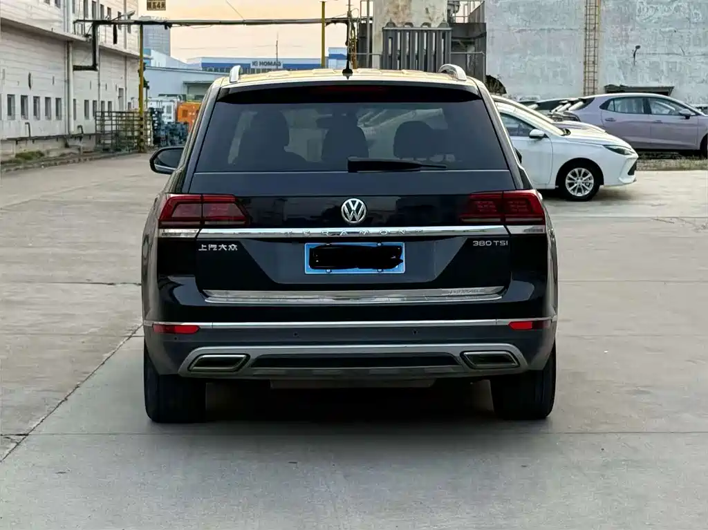 Volkswagen Teramont — миниатюра 5