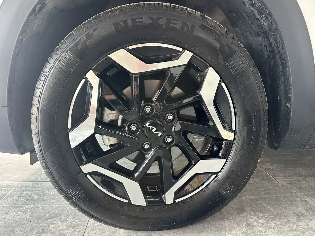 Kia Seltos — миниатюра 16