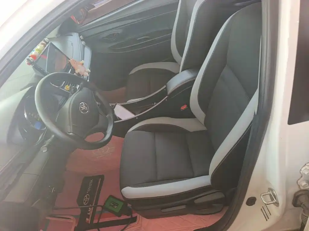 Toyota Yaris L — миниатюра 15
