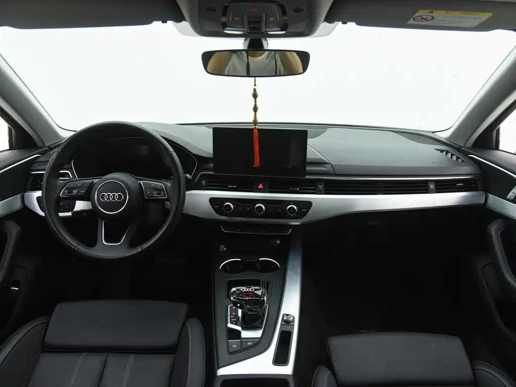 Audi A4L 2024 40 TFSI Fashion