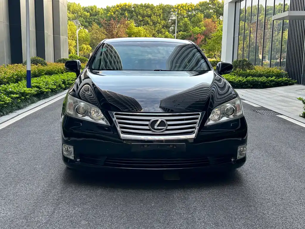 Lexus ES — миниатюра 3