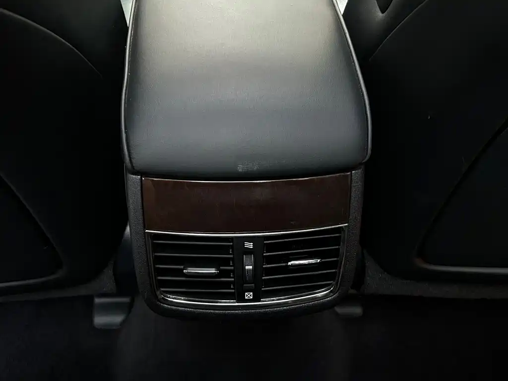 Lexus ES — миниатюра 14