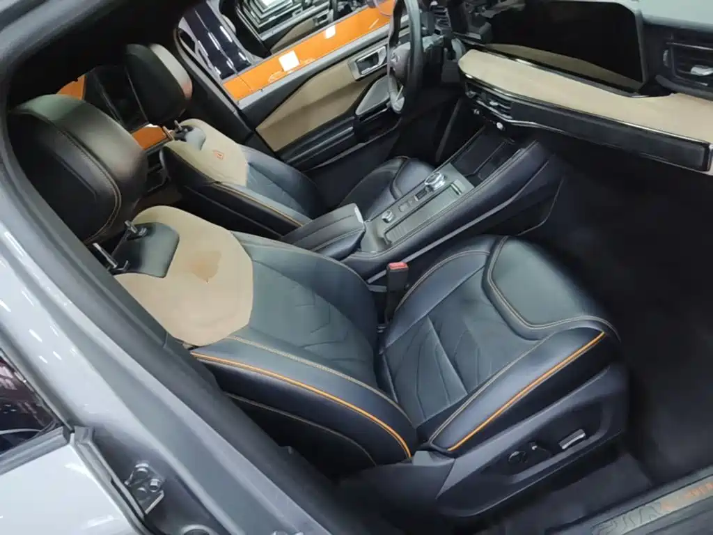 Ford Explorer — миниатюра 25