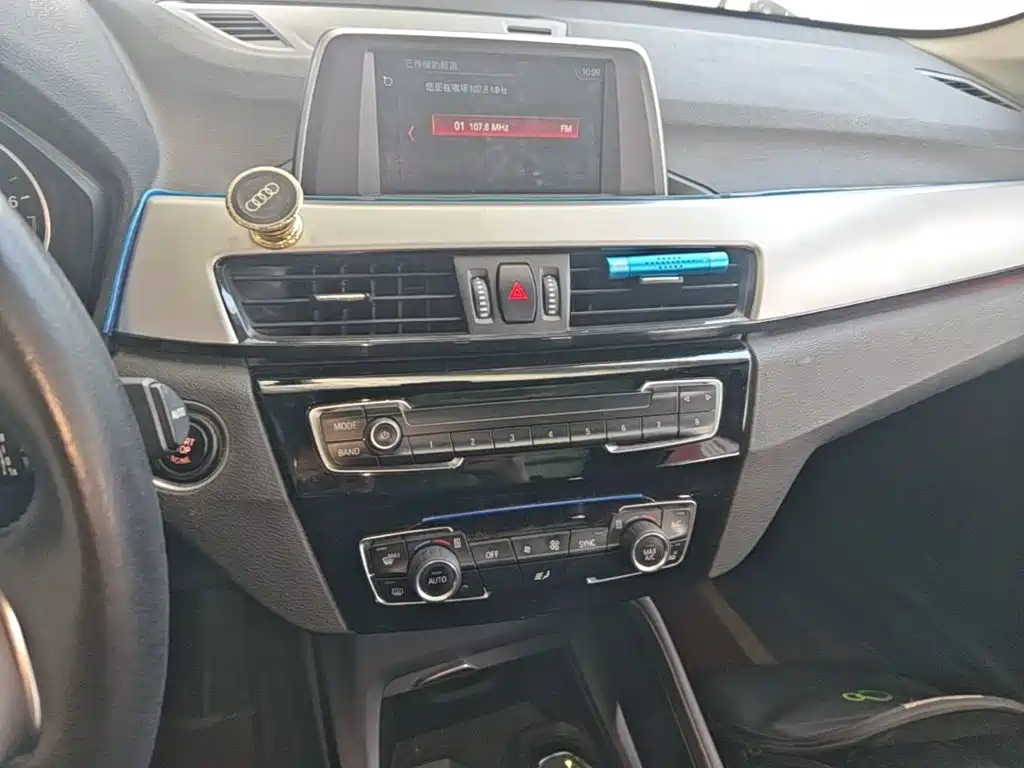 BMW X1 — миниатюра 13