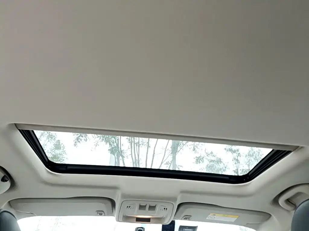 Buick Verano — миниатюра 18