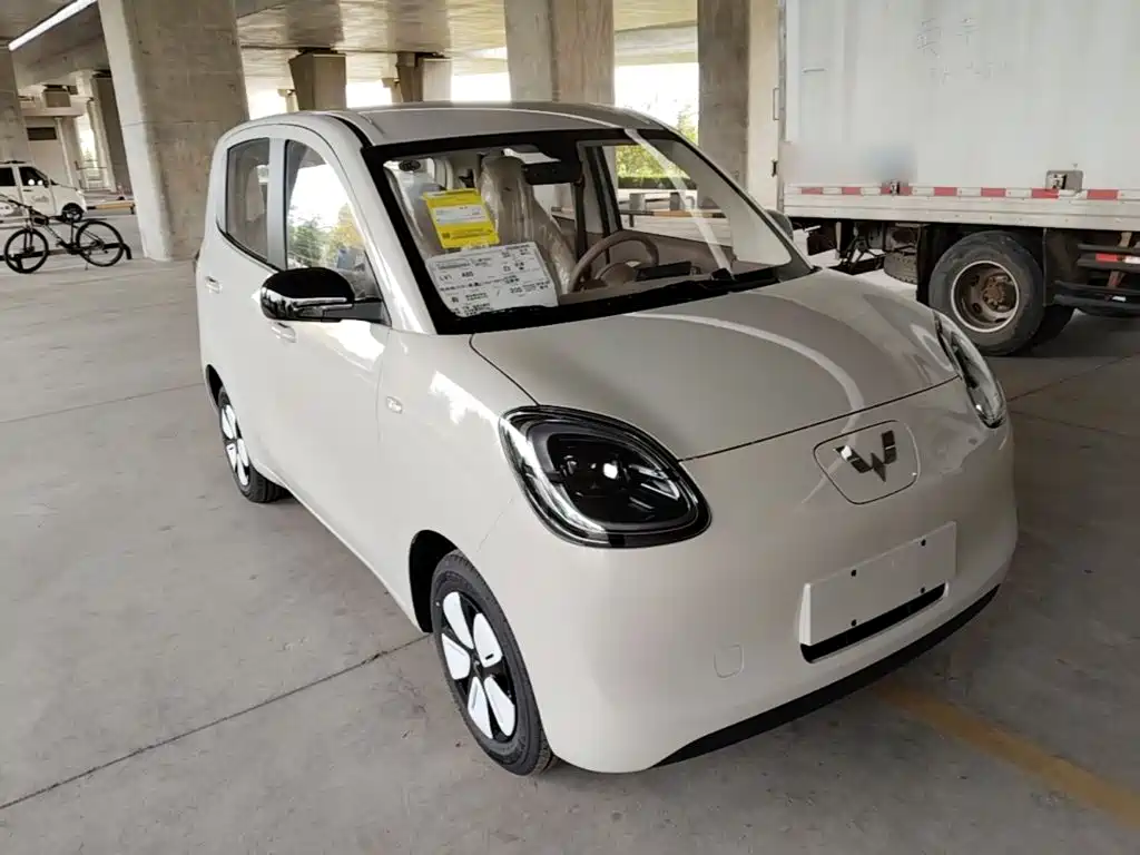 Wuling MINIEV — миниатюра 4