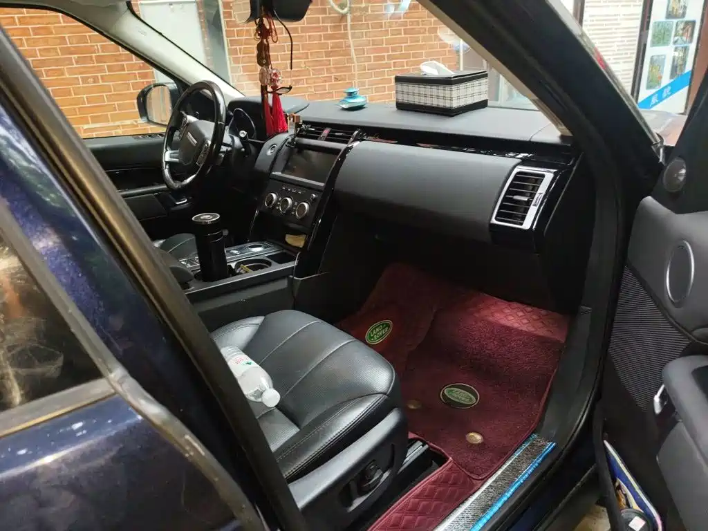 Land Rover Discovery — миниатюра 18