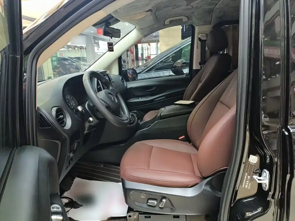 Mercedes-Benz Vito — миниатюра 15