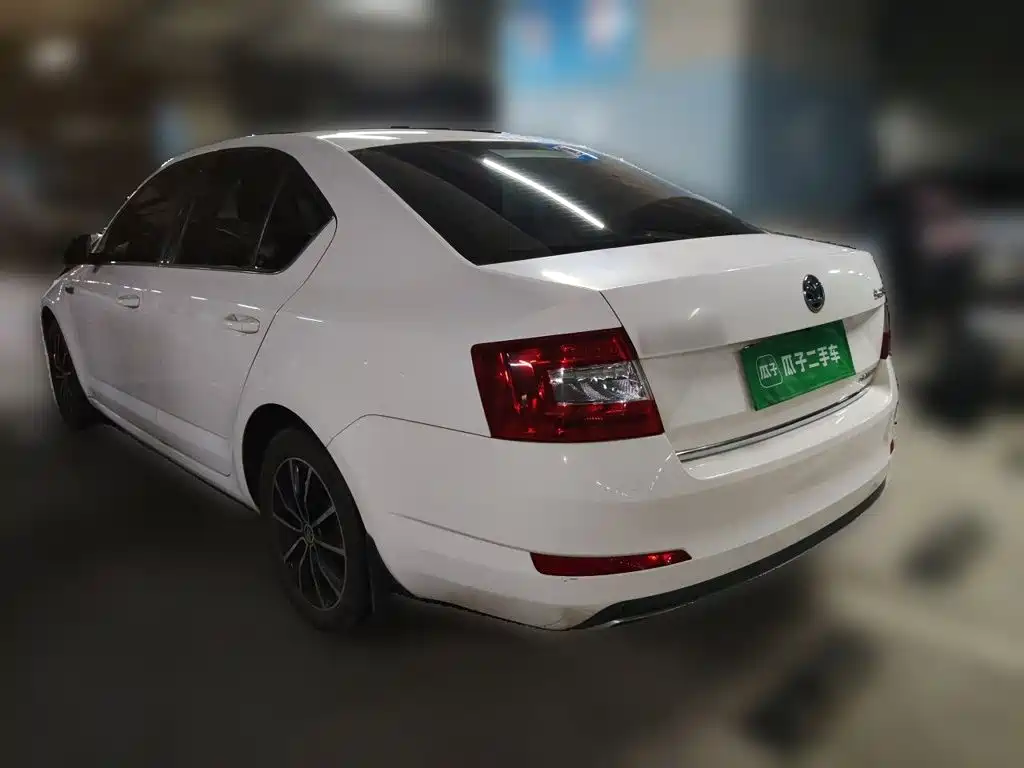 Skoda Octavia — миниатюра 25