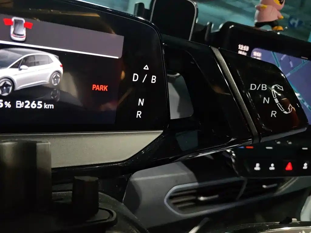 Volkswagen ID.3 — миниатюра 15