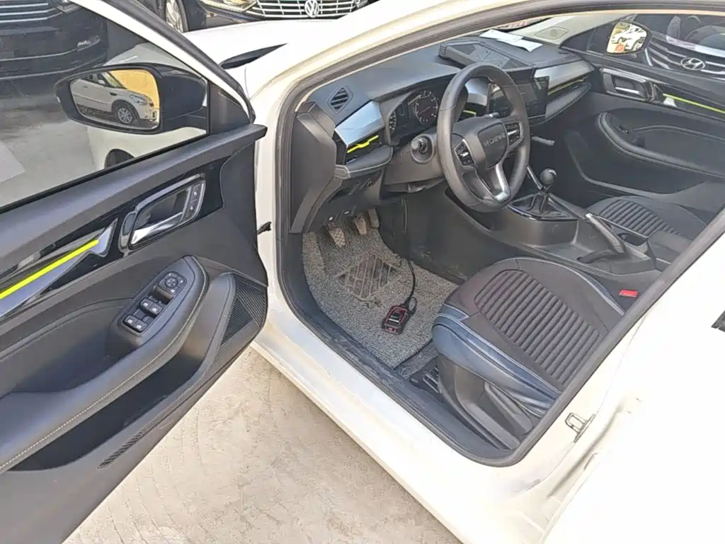 Roewe i5 — миниатюра 16