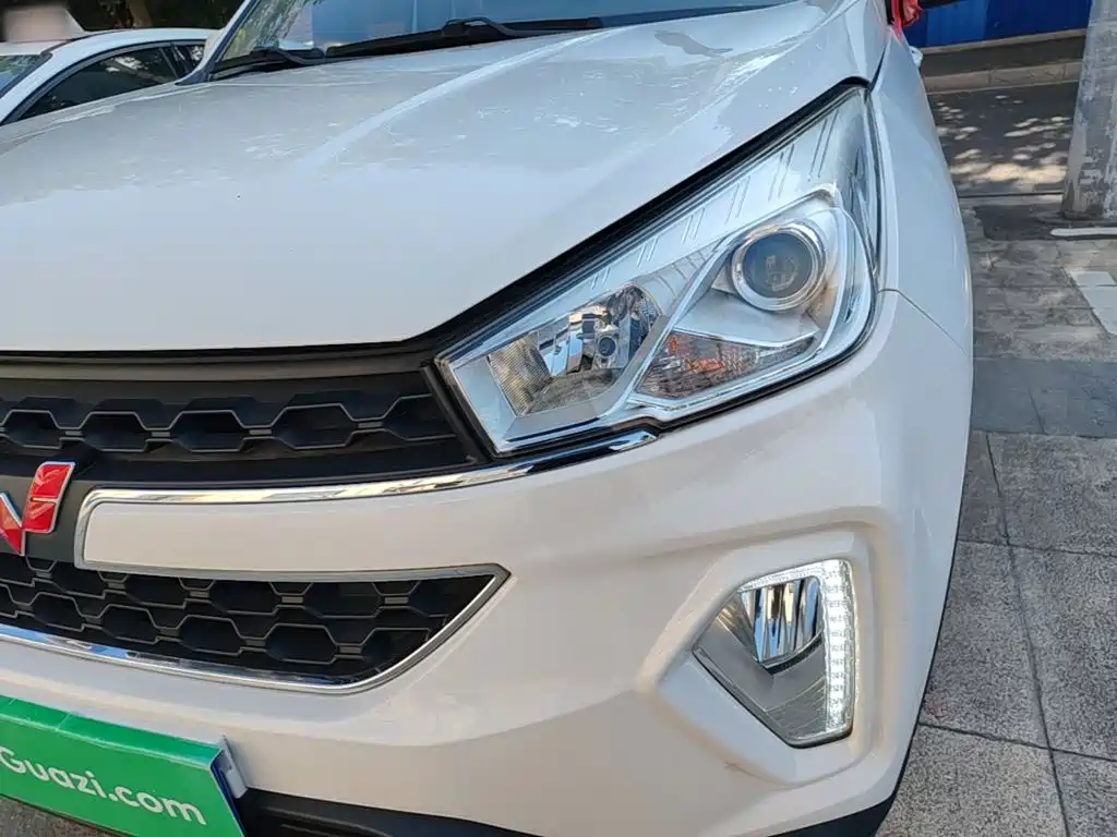 Wuling Hongguang S3 — миниатюра 24