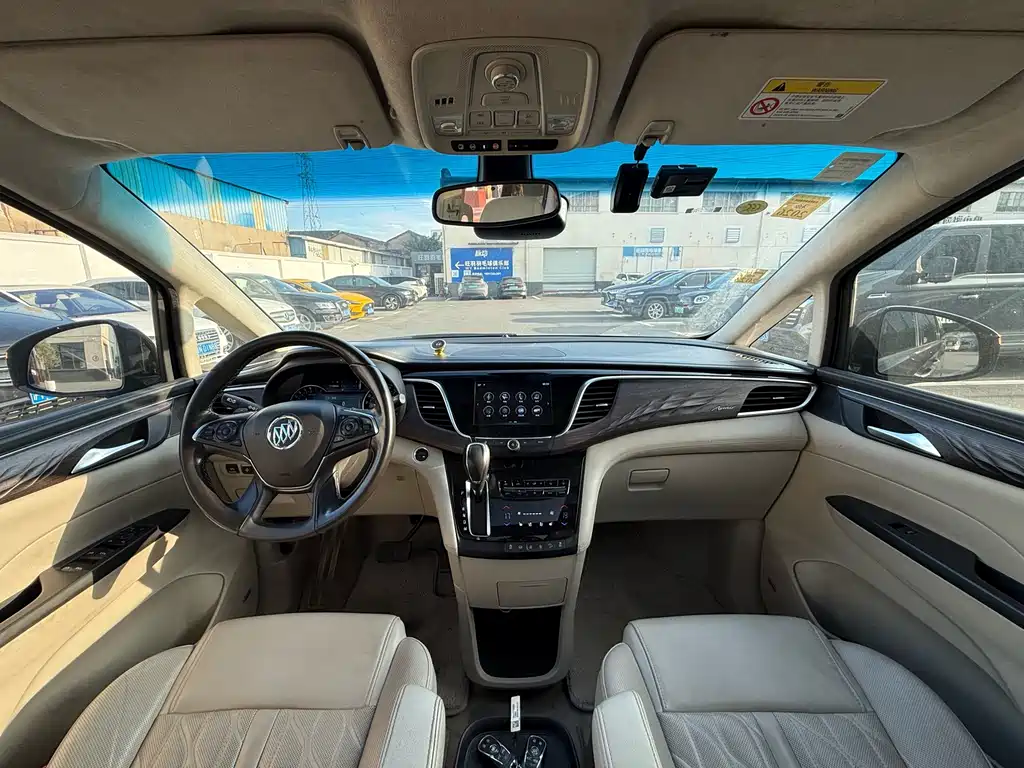 Buick GL8 — миниатюра 4