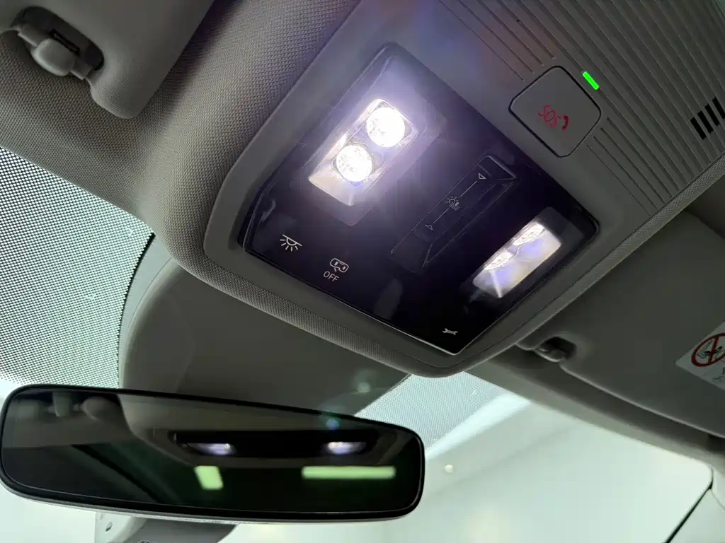 Volkswagen ID.6 Crozz — миниатюра 7