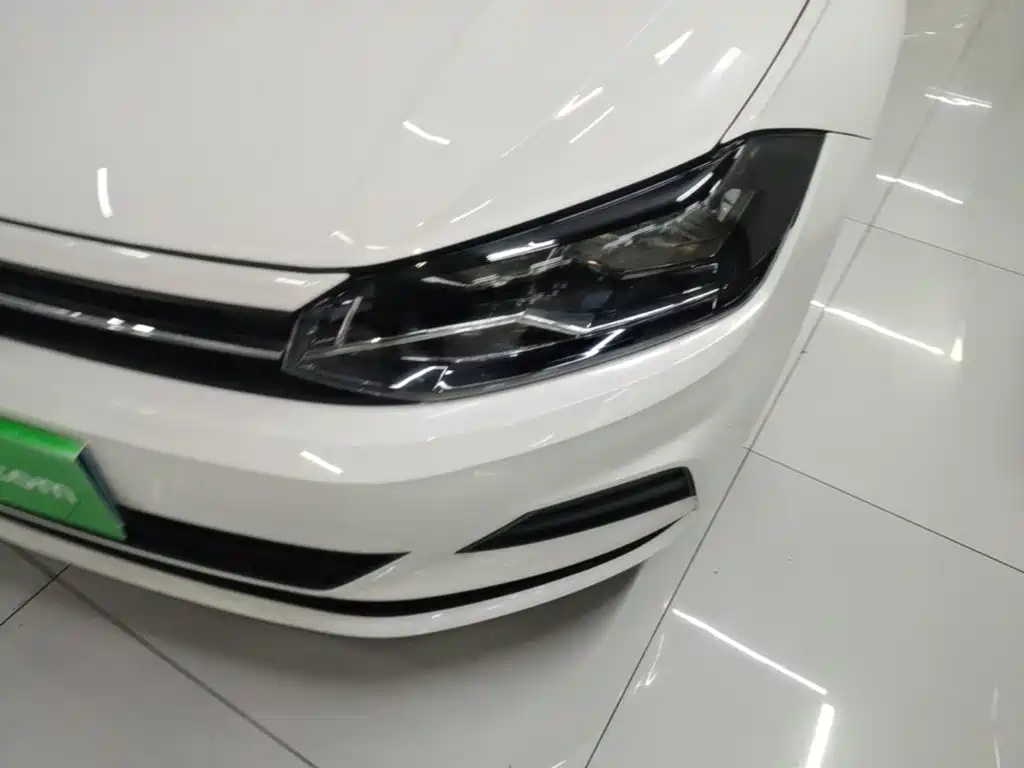 Volkswagen Polo — миниатюра 24