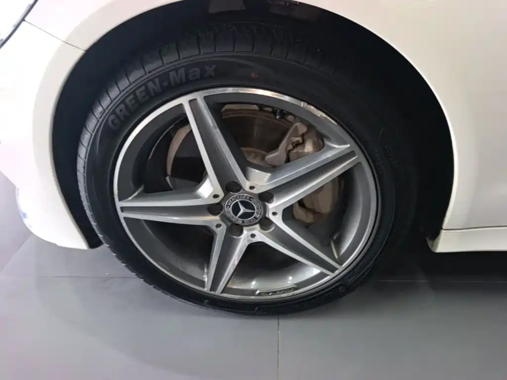 Mercedes-Benz C-Class — миниатюра 23