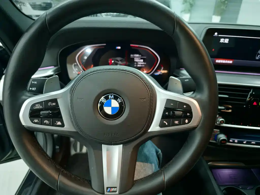 BMW 5 Series (Import) — миниатюра 5