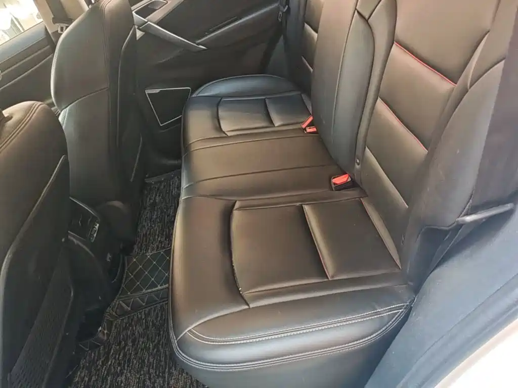 Geely Boyue — миниатюра 17