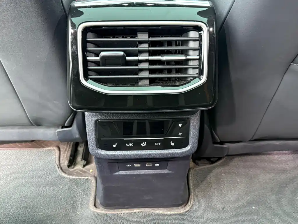 Volkswagen ID.6 Crozz — миниатюра 12