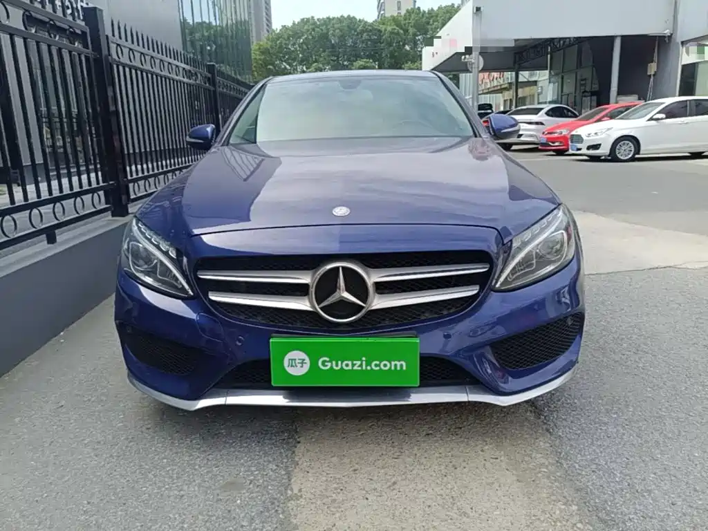 Mercedes-Benz C-Class — миниатюра 3