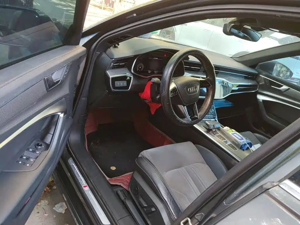 Audi A6L — миниатюра 12
