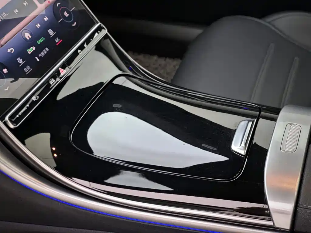 Mercedes-Benz C-Class — миниатюра 5