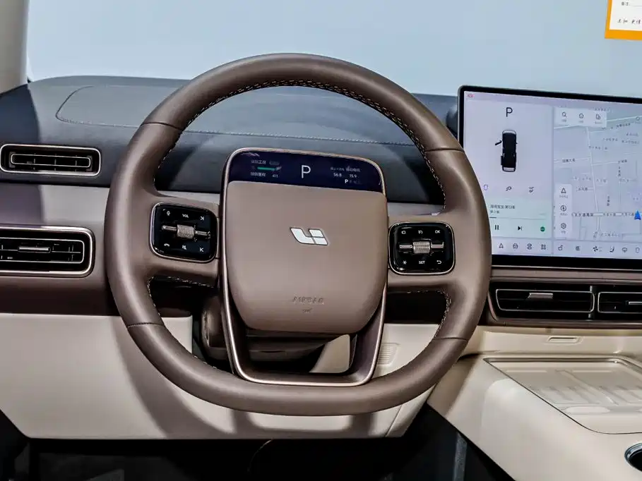 Li Auto Li MEGA — миниатюра 17