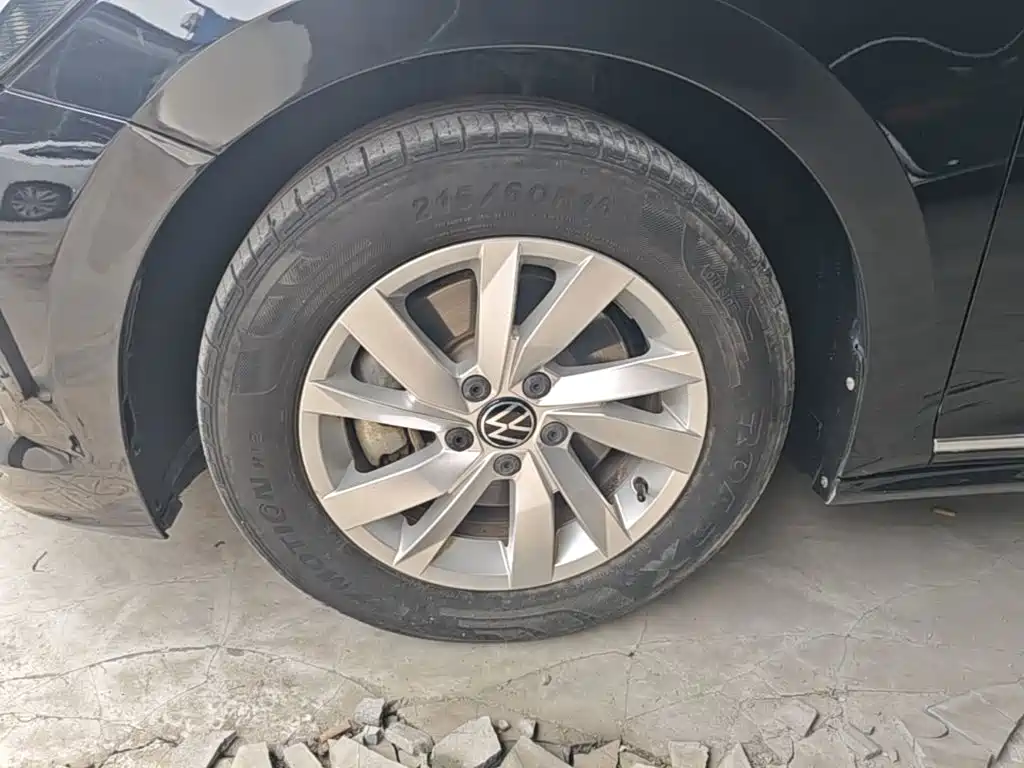 Volkswagen Passat — миниатюра 23