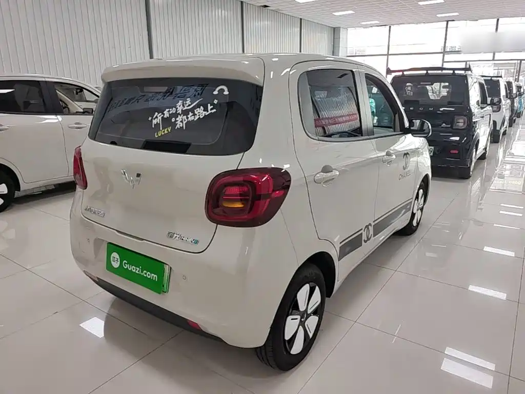 Wuling MINIEV — миниатюра 7