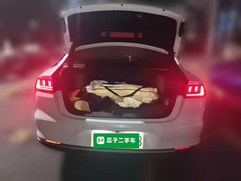 BYD Han — миниатюра 15