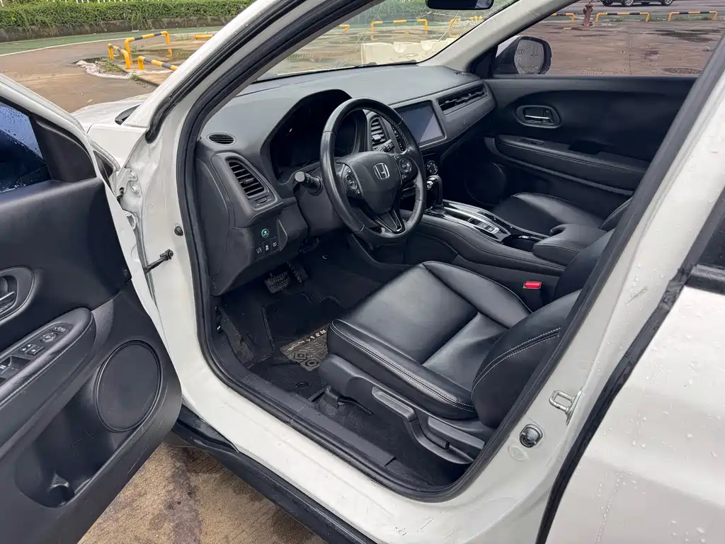 Honda Vezel 2020 1.5L CVT Elite