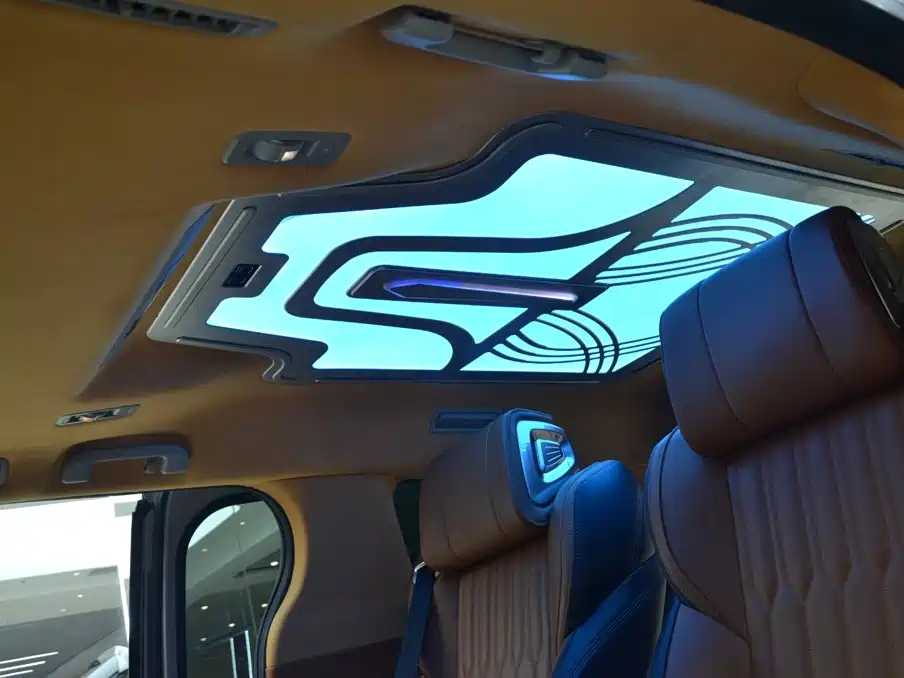 Toyota Sienna — миниатюра 13
