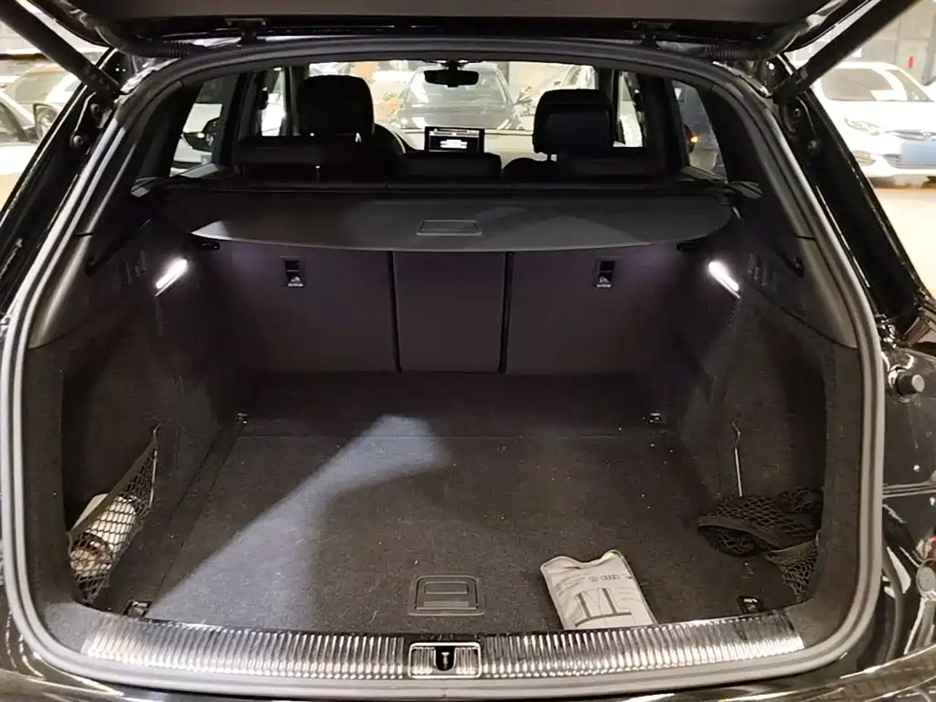 Audi Q5L — миниатюра 19