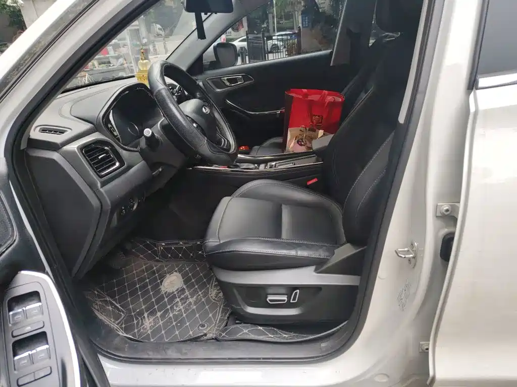 Chery Tiggo 8 — миниатюра 12