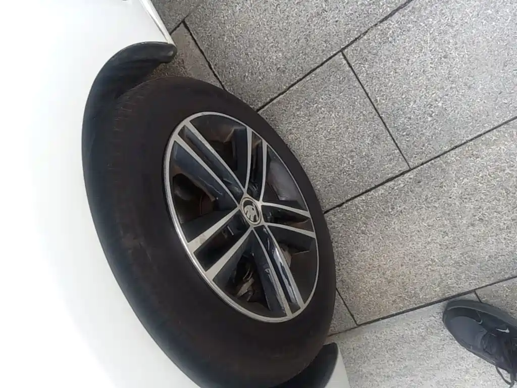 Skoda Rapid Spaceback — миниатюра 23