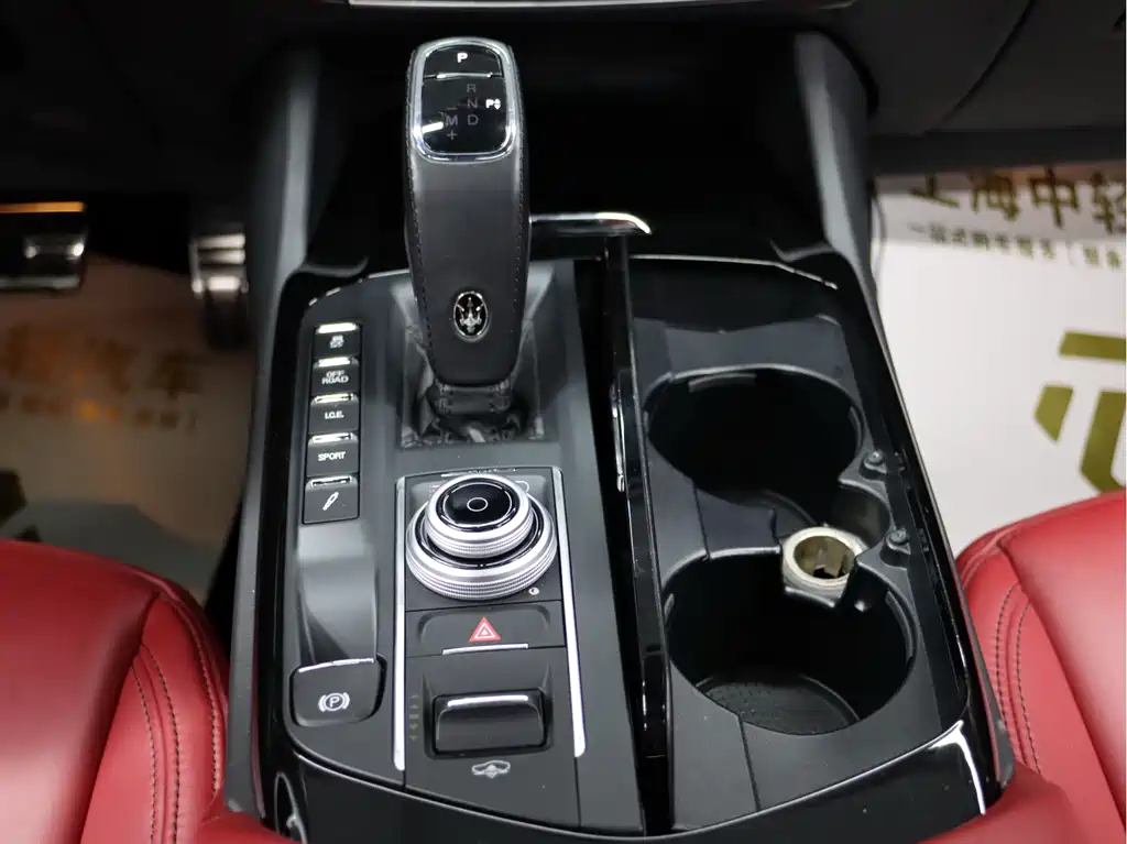 Maserati Levante — миниатюра 18