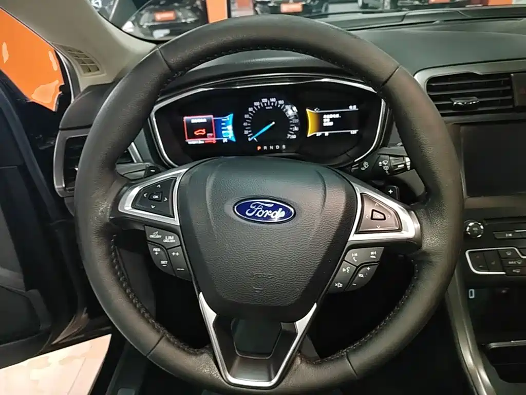 Ford Mondeo — миниатюра 11