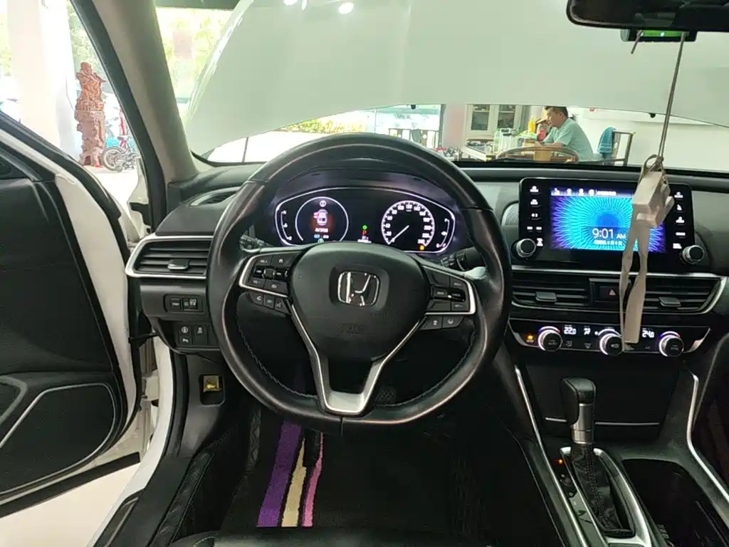 Honda Inspire — миниатюра 11