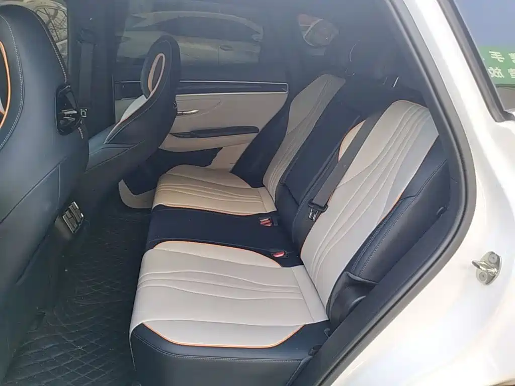 BYD PLUS New Energy — миниатюра 17