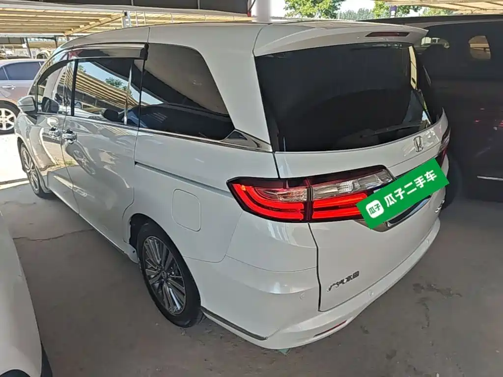 Honda Odyssey — миниатюра 5