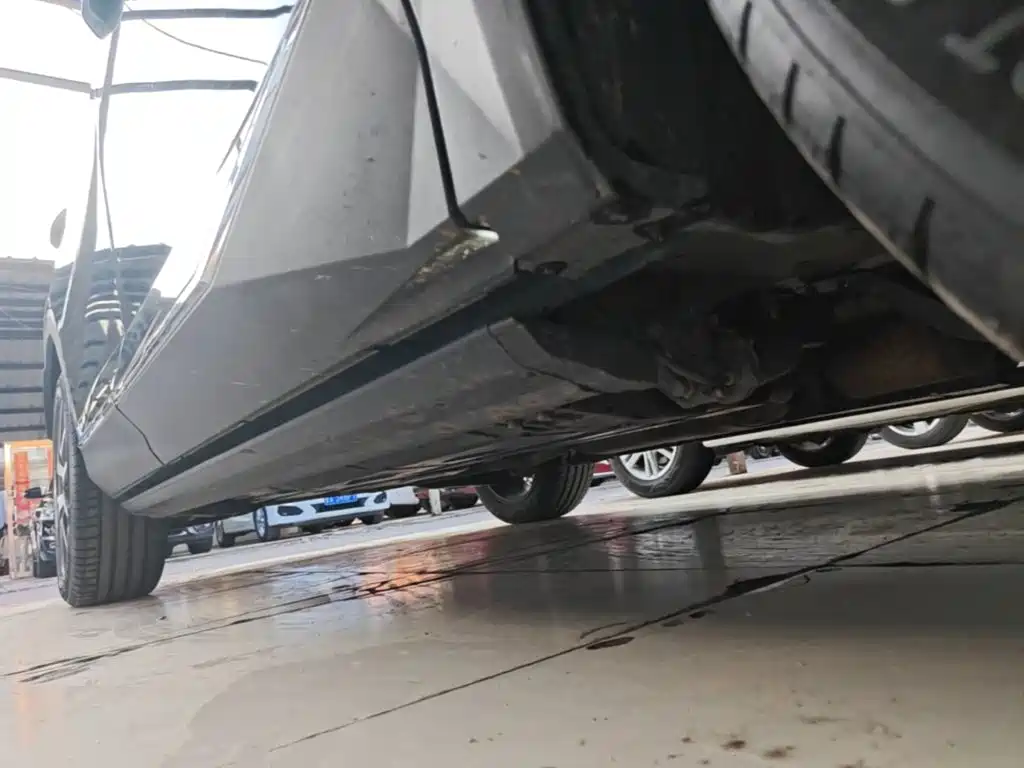 GAC Motor Trumpchi GS8 — миниатюра 21
