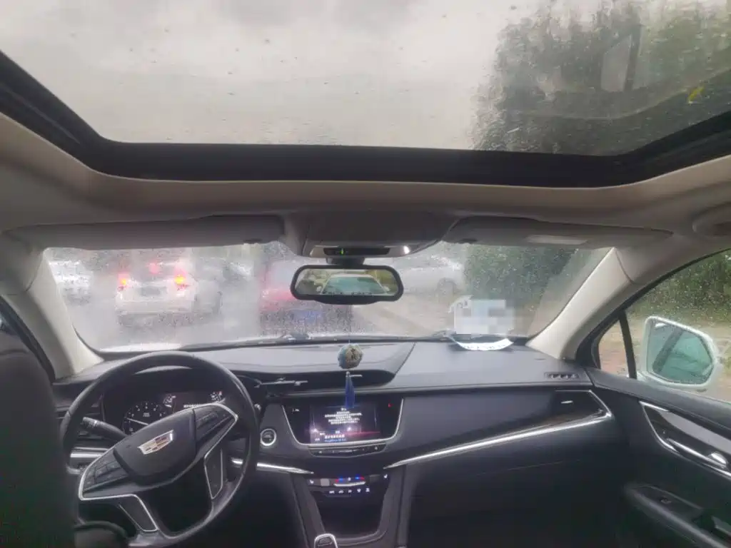 Cadillac XT5 — миниатюра 19
